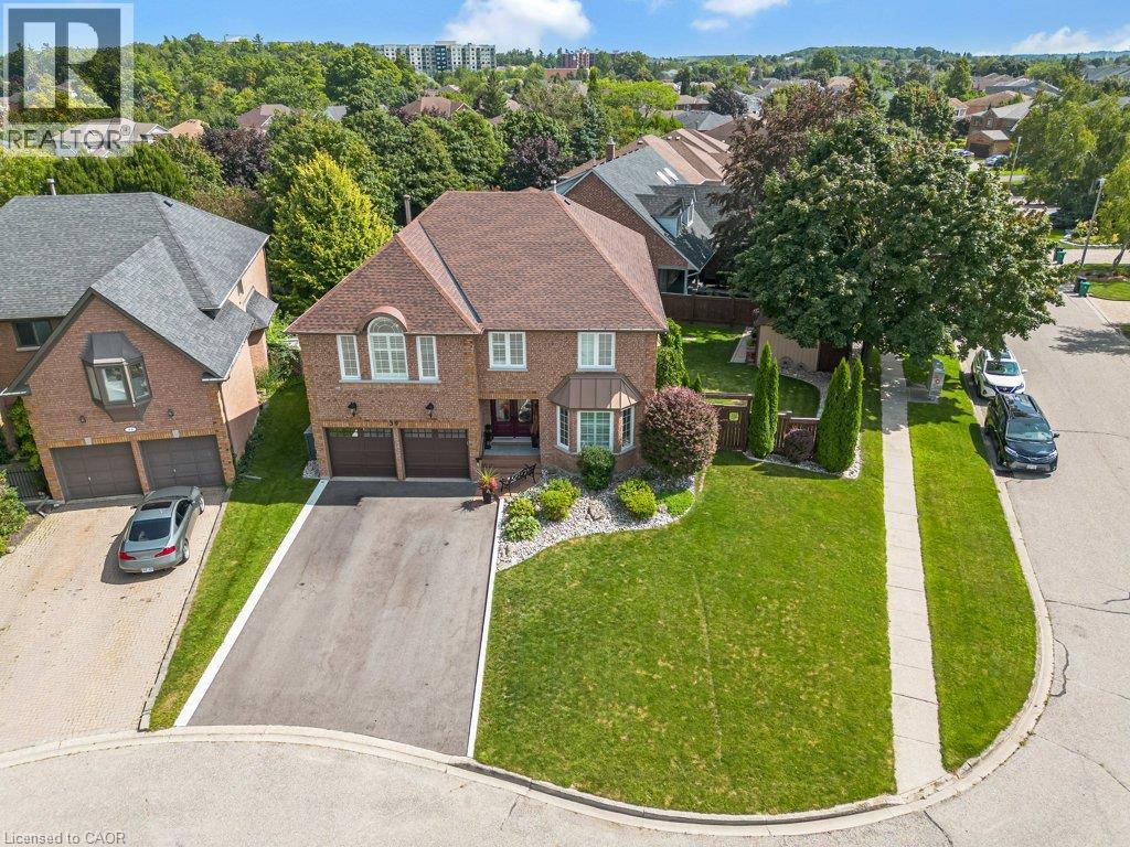 39 FALCON Court — photo 3