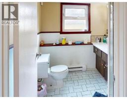 4922 Saskatchewan Ave, Powell River, BC V8A3G4 Photo 18