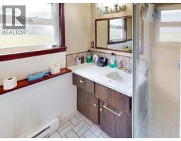 4922 Saskatchewan Ave, Powell River, BC V8A3G4 Photo 19
