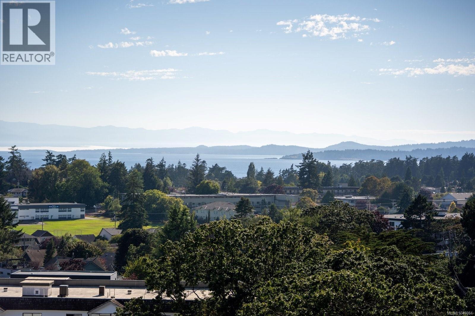 #905 899 Esquimalt Rd - 11