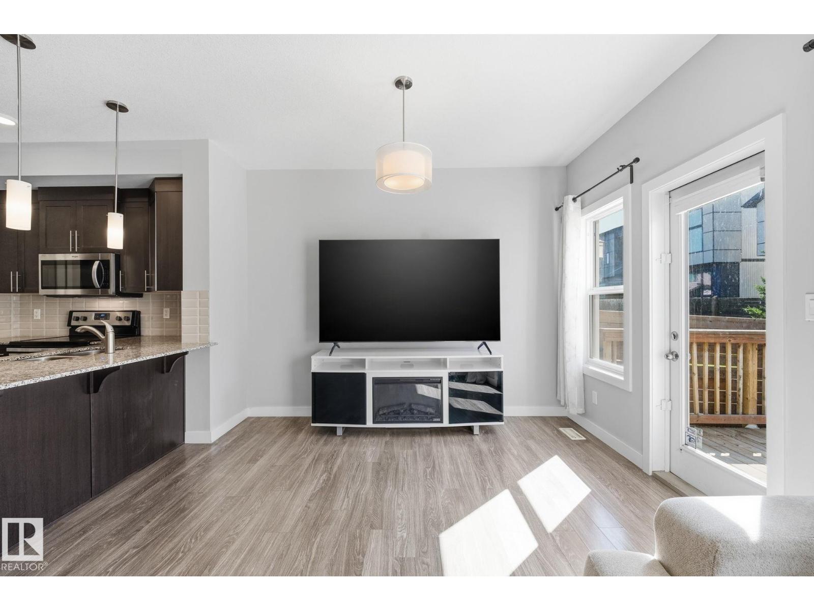 1793 KEENE CR SW - 11