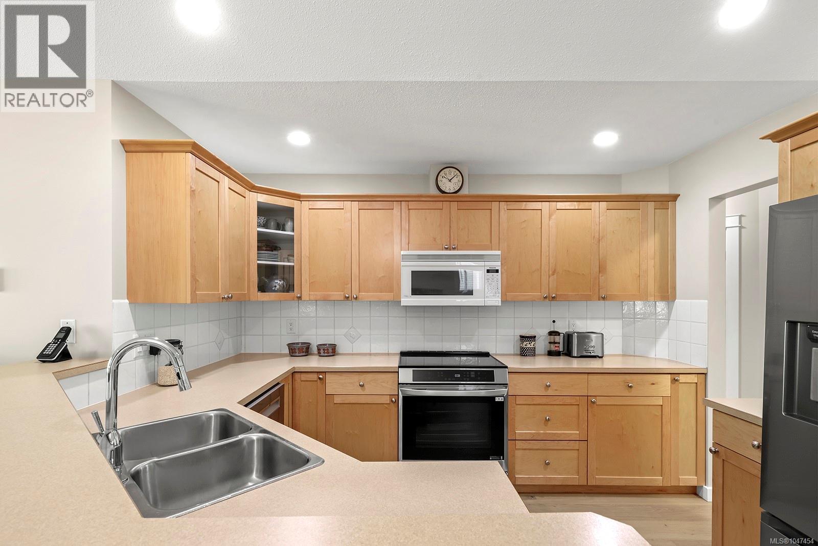 145 Meridian Way - Image 12