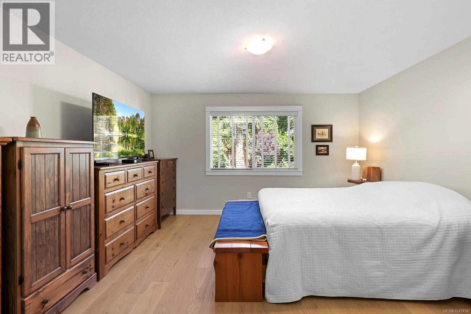 145 Meridian Way - 24