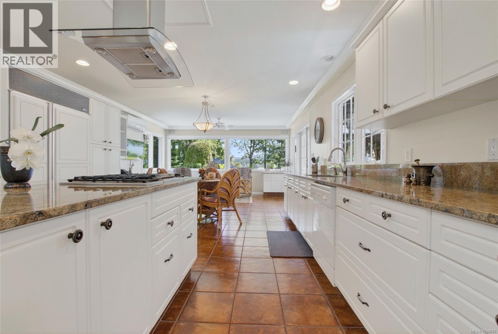 2221 Tarn Pl, Duncan