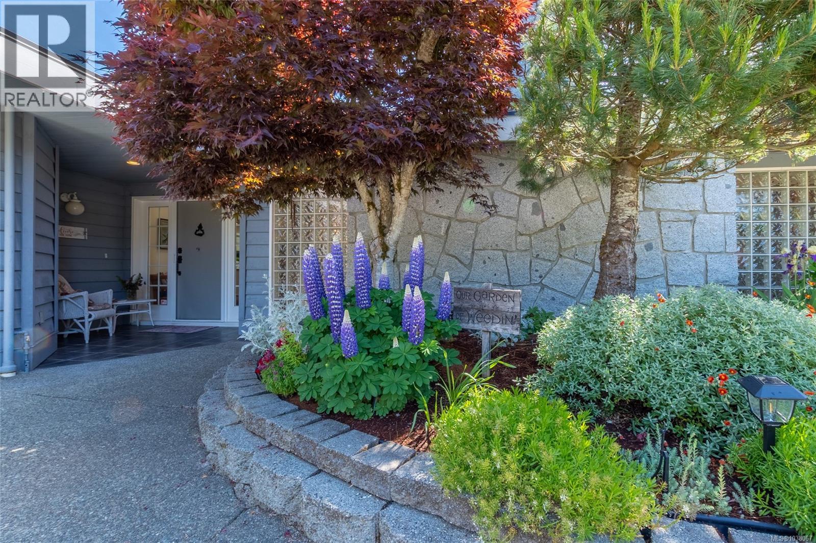 2221 Tarn Pl - 3