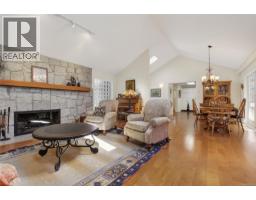2221 Tarn Pl, Duncan, BC V9L5E7 Photo 21