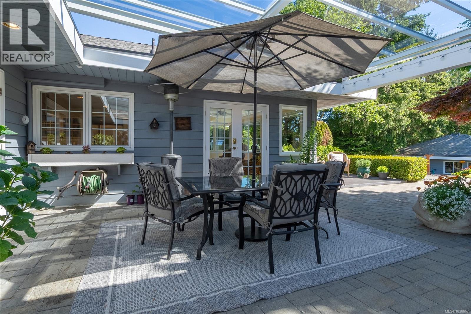 2221 Tarn Pl - 56