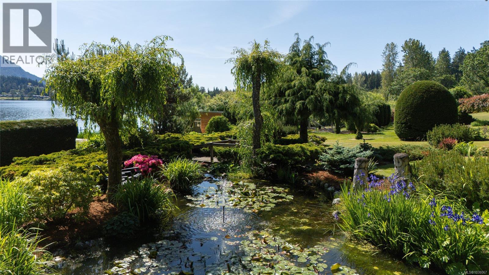 2221 Tarn Pl, Duncan