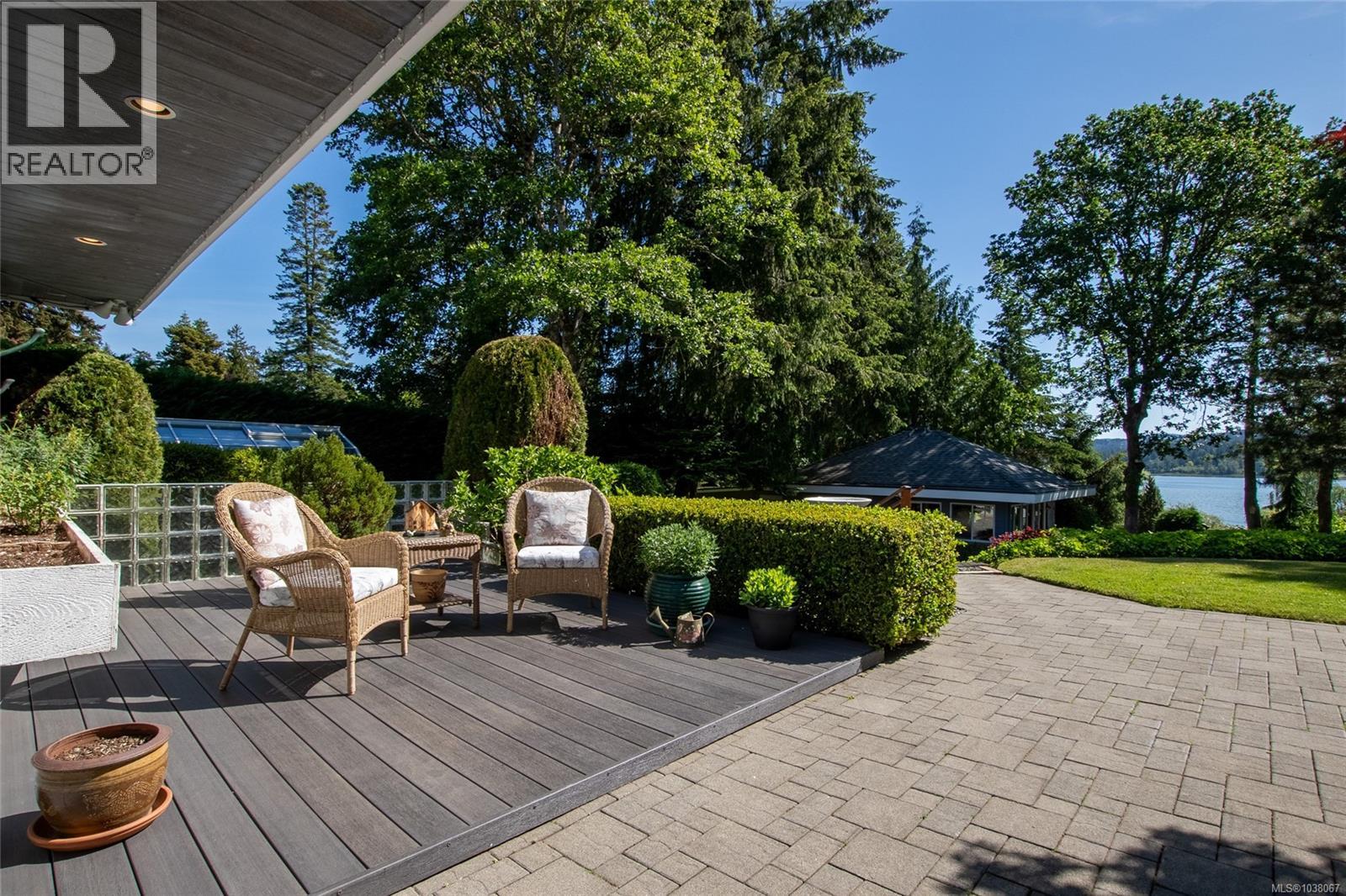 2221 Tarn Pl - 58