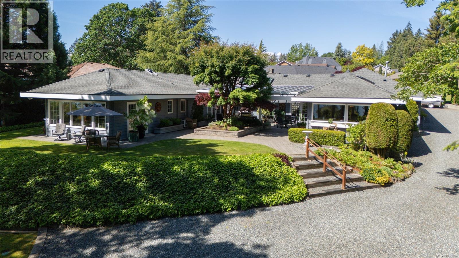 2221 Tarn Pl, Duncan