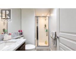 1805 3093 Windsor Gate, Coquitlam, BC V3B0N2 Photo 15