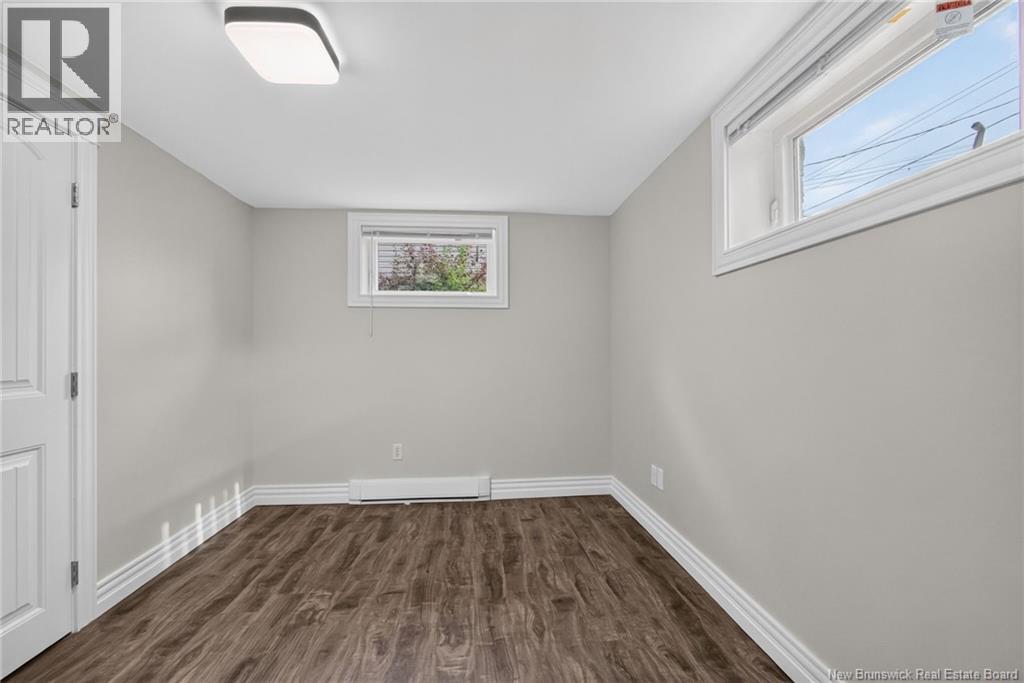 67 Lawson Avenue - 40