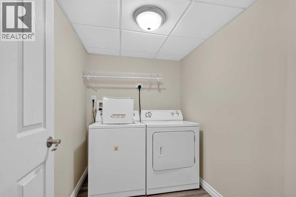 164 Fireweed Crescent - Image 32