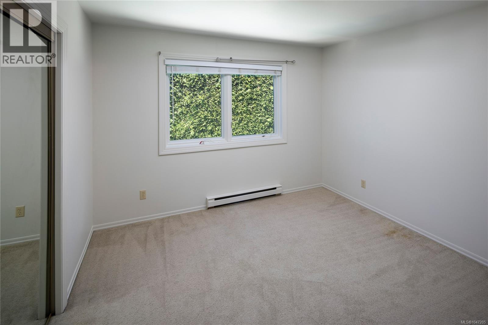  1632 Beach Drive, Oak Bay