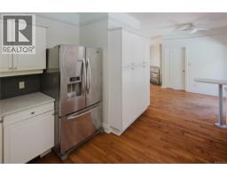 Laundry room - 1632 Beach Dr, Oak Bay, BC V8R6H8 Photo 11