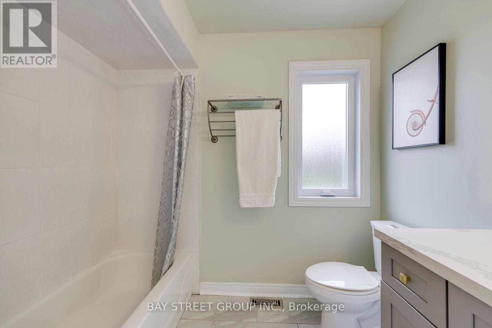 17 INVERHURON TRAIL - Image 31