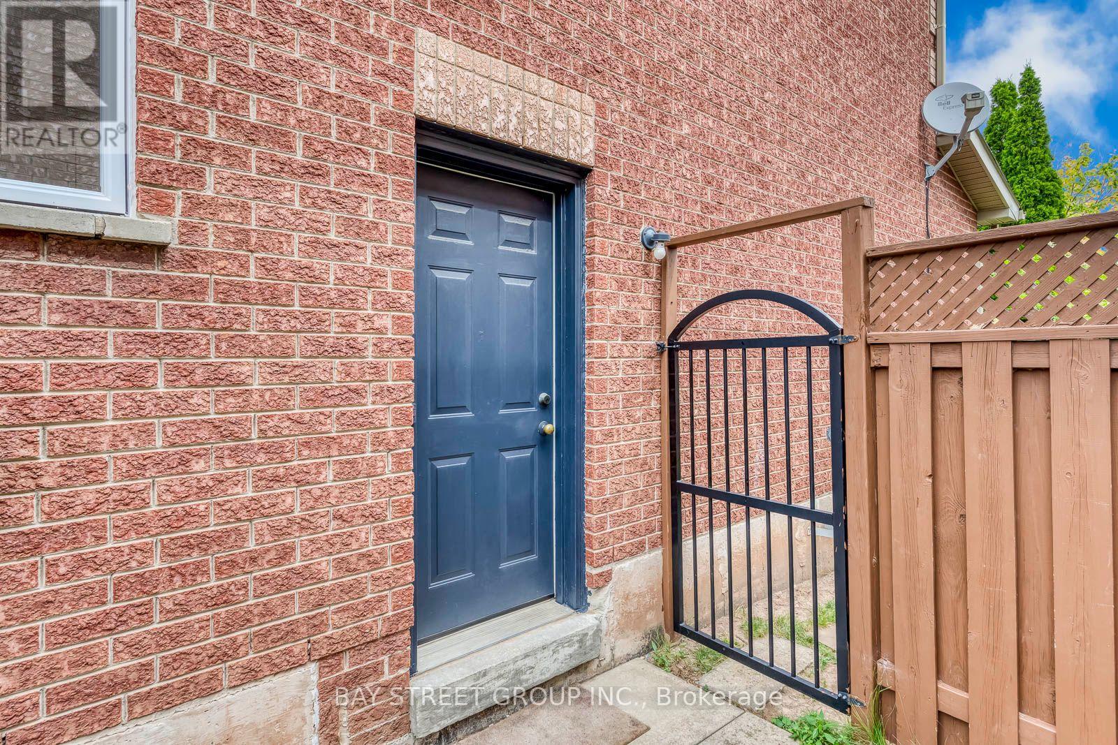 17 INVERHURON TRAIL - 43