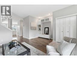 21 Howse Street NE - photo 3