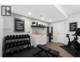 21 Howse Street NE - photo 35