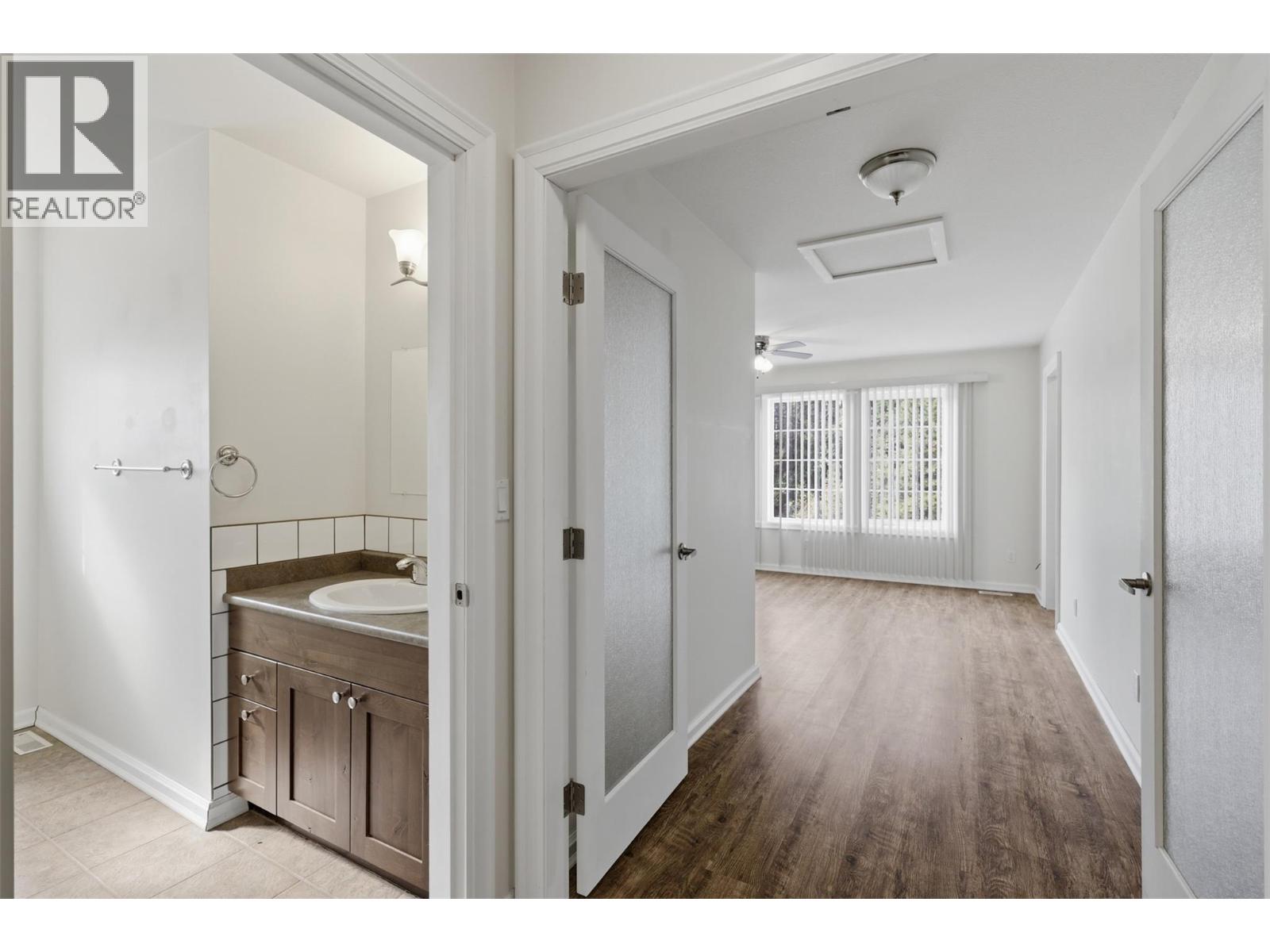 363 POPLAR Drive - 27