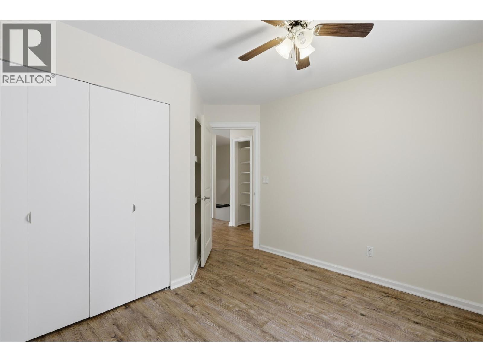 363 POPLAR Drive - Image 36