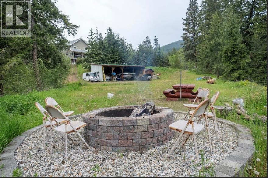 5700 Ranch Road, Vernon