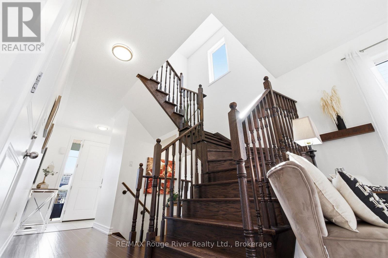 84 FRED JACKMAN AVENUE - Image 17