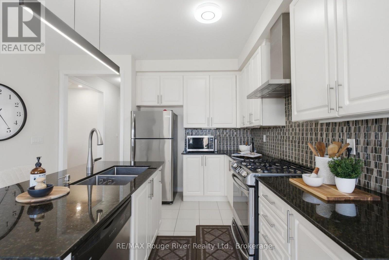 1220 RONALD INCHE DRIVE - Image 12