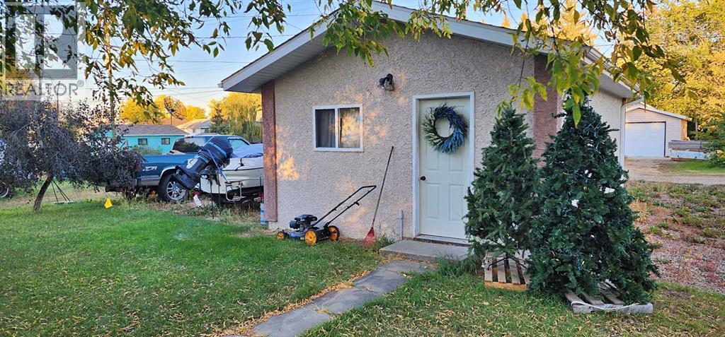 5111 53 Street - Image 5