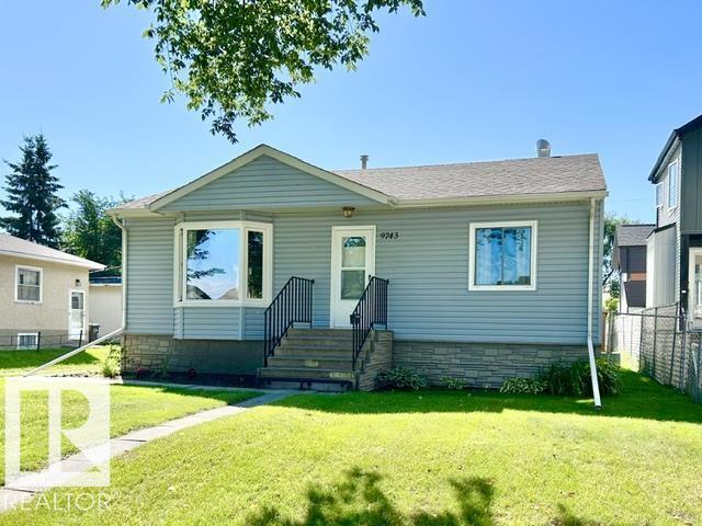 9743 65 AV NW - Image 4