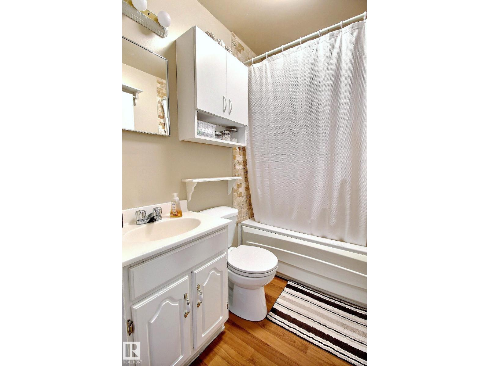9743 65 AV NW - Image 20