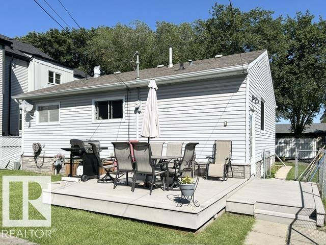 9743 65 AV NW - Image 38