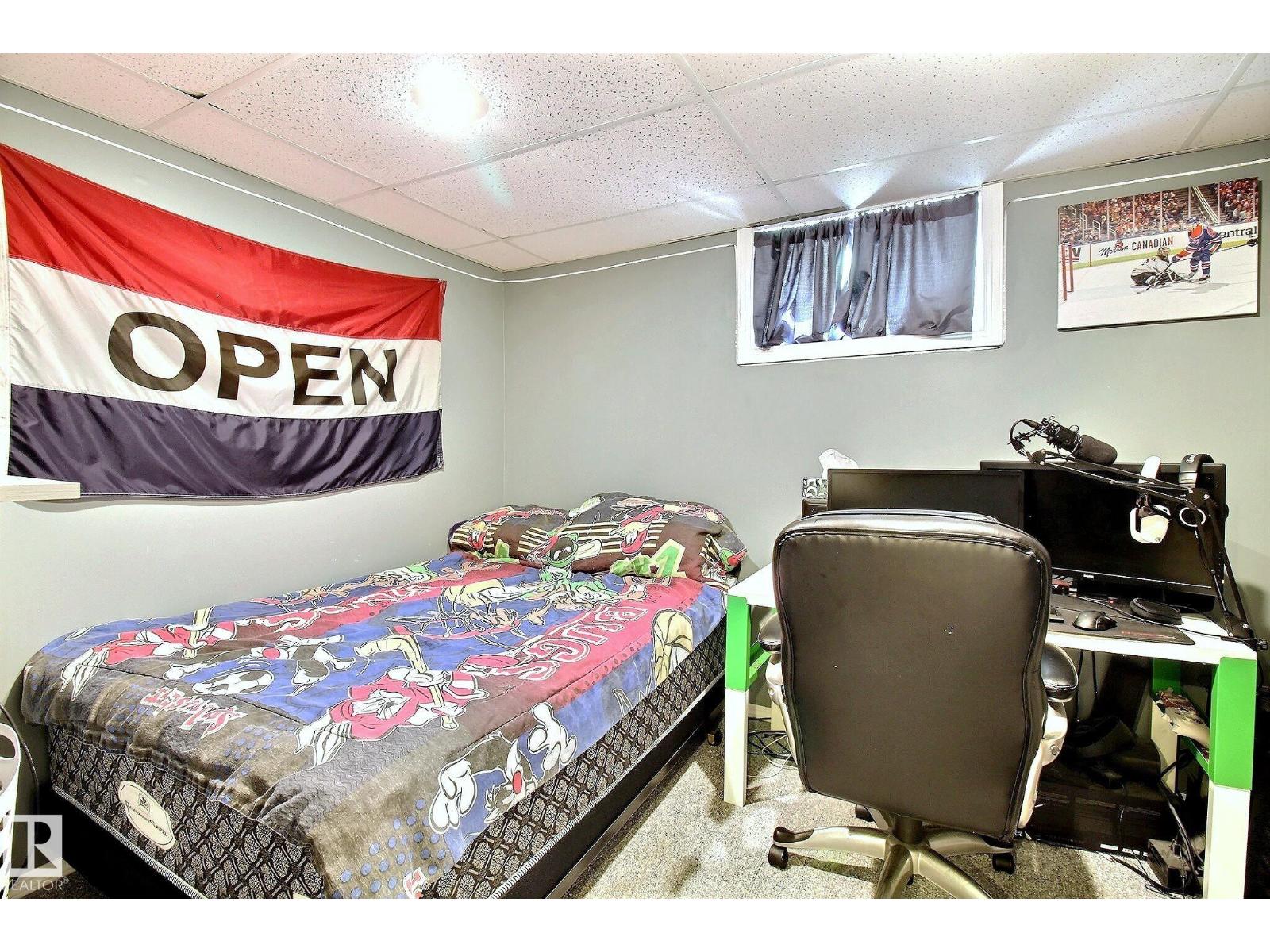 9743 65 AV NW - 31