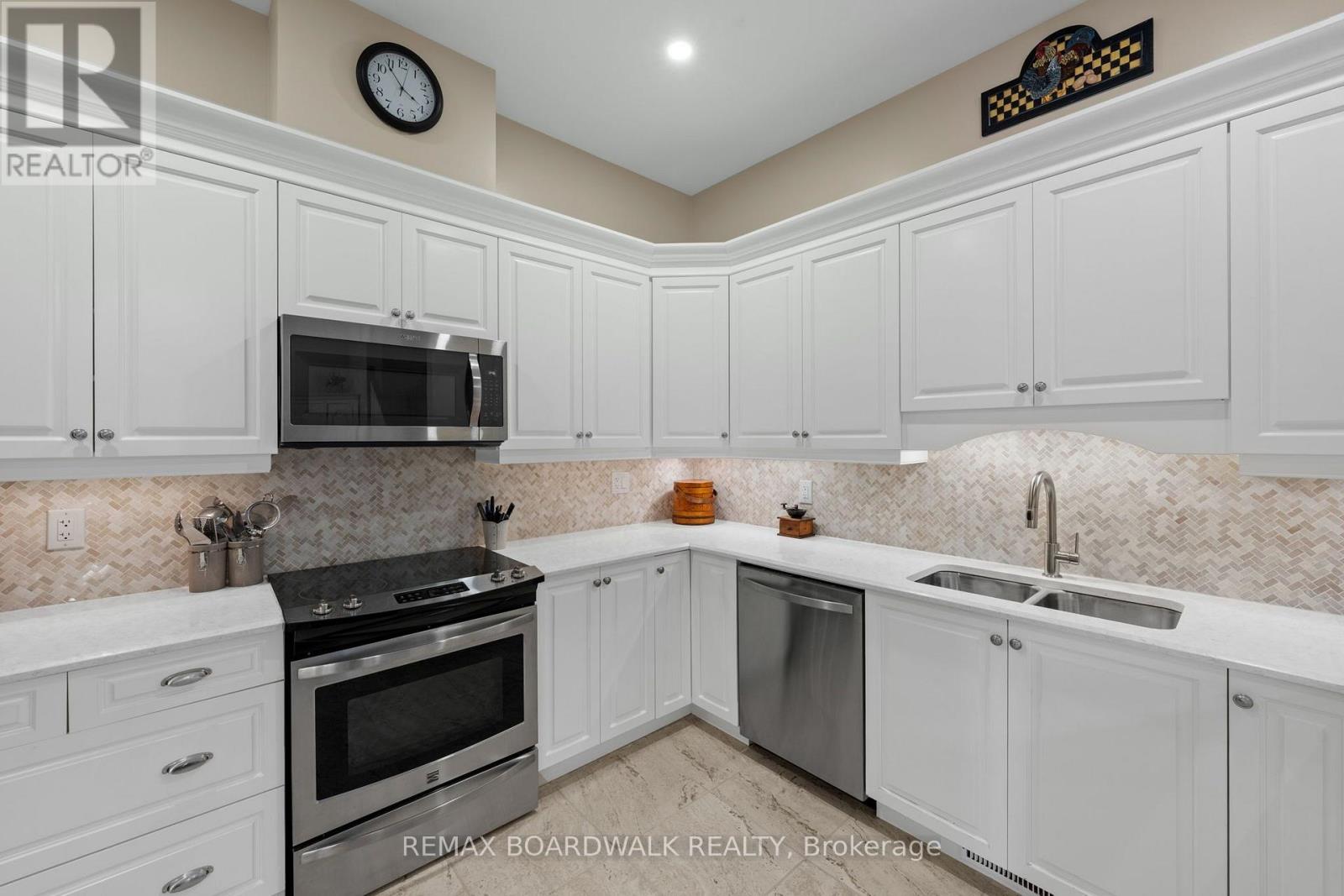 147 OXFORD STREET W - Image 11