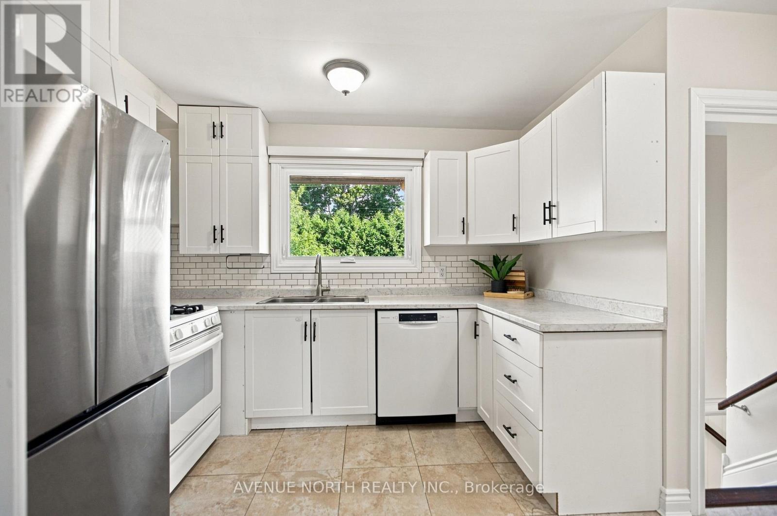 66 EPWORTH AVENUE - Image 12