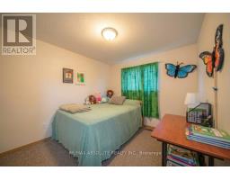 16 A Knollsbrook Drive, Ottawa, ON K2J1K8 Photo 11