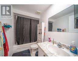 16 A Knollsbrook Drive, Ottawa, ON K2J1K8 Photo 12