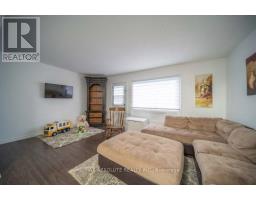 16 A Knollsbrook Drive, Ottawa, ON K2J1K8 Photo 8