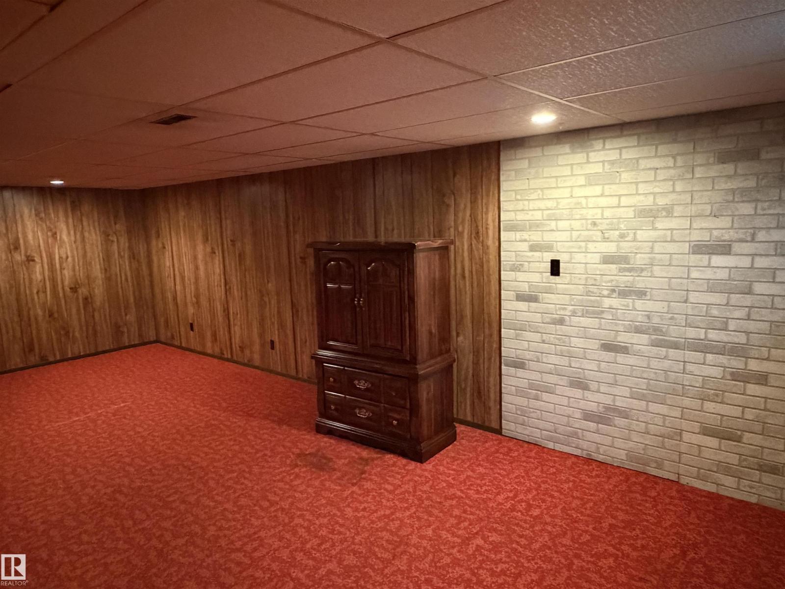 12124 51 ST NW - Image 11