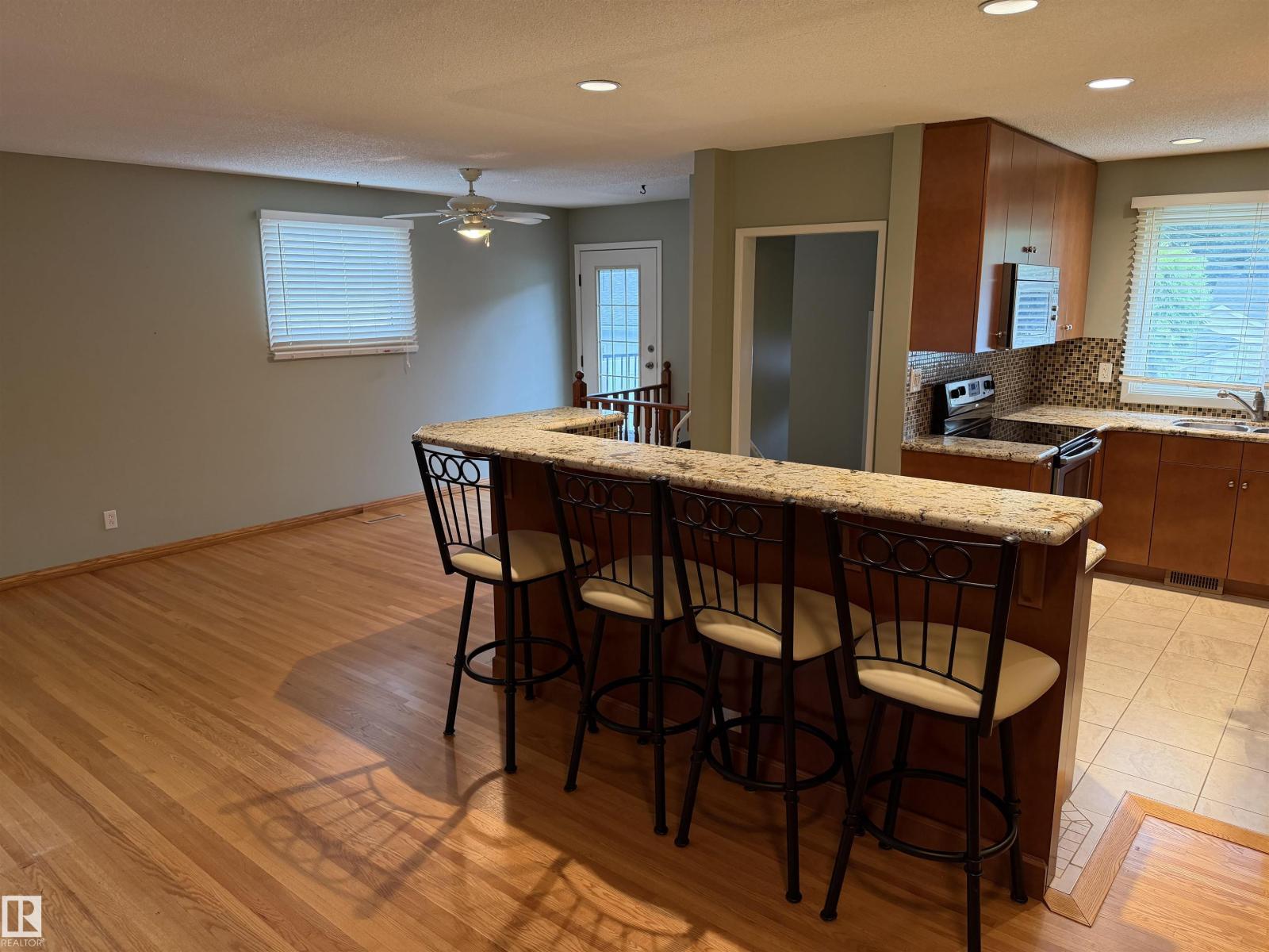 12124 51 ST NW - 2