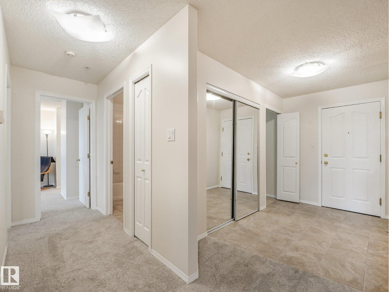 #114 10511 42 AV NW - Image 7