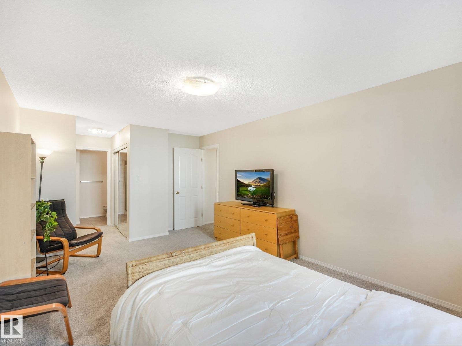 #114 10511 42 AV NW - Image 21