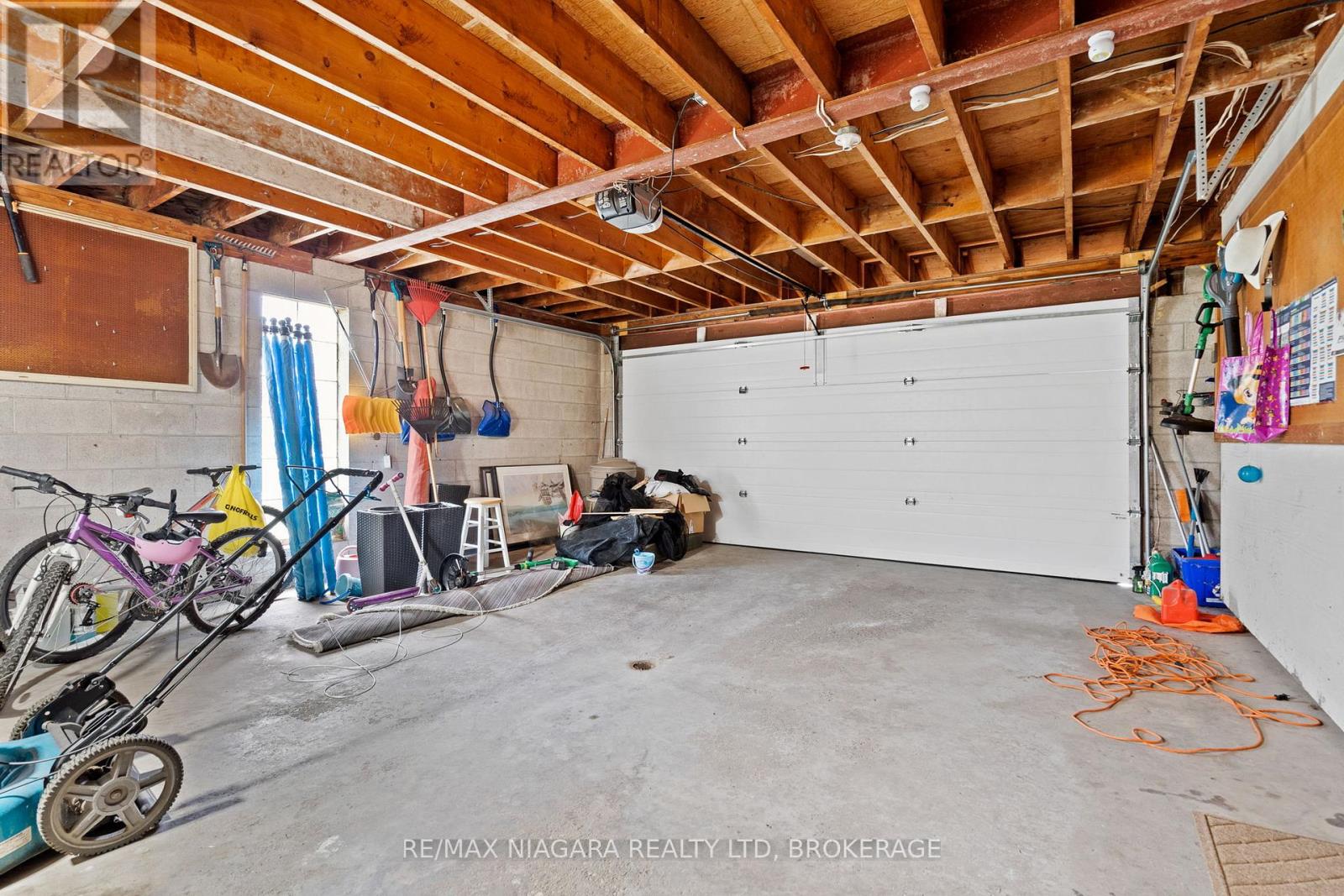 17 WALNUT STREET - Image 26