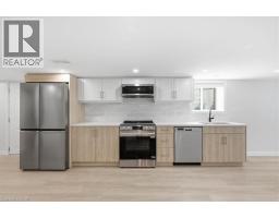 10 Cardinal Crescent N Unit# 2, Waterloo, ON N2J2E4 Photo 10