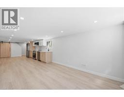 10 Cardinal Crescent N Unit# 2, Waterloo, ON N2J2E4 Photo 18