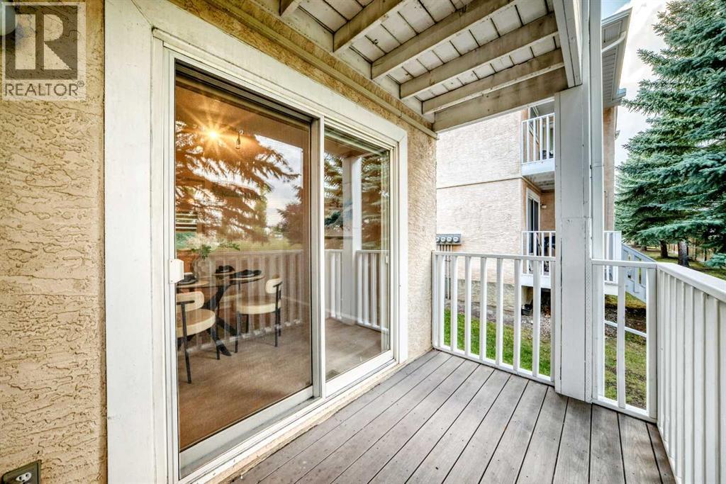 #76 388 Sandarac Drive NW - 18