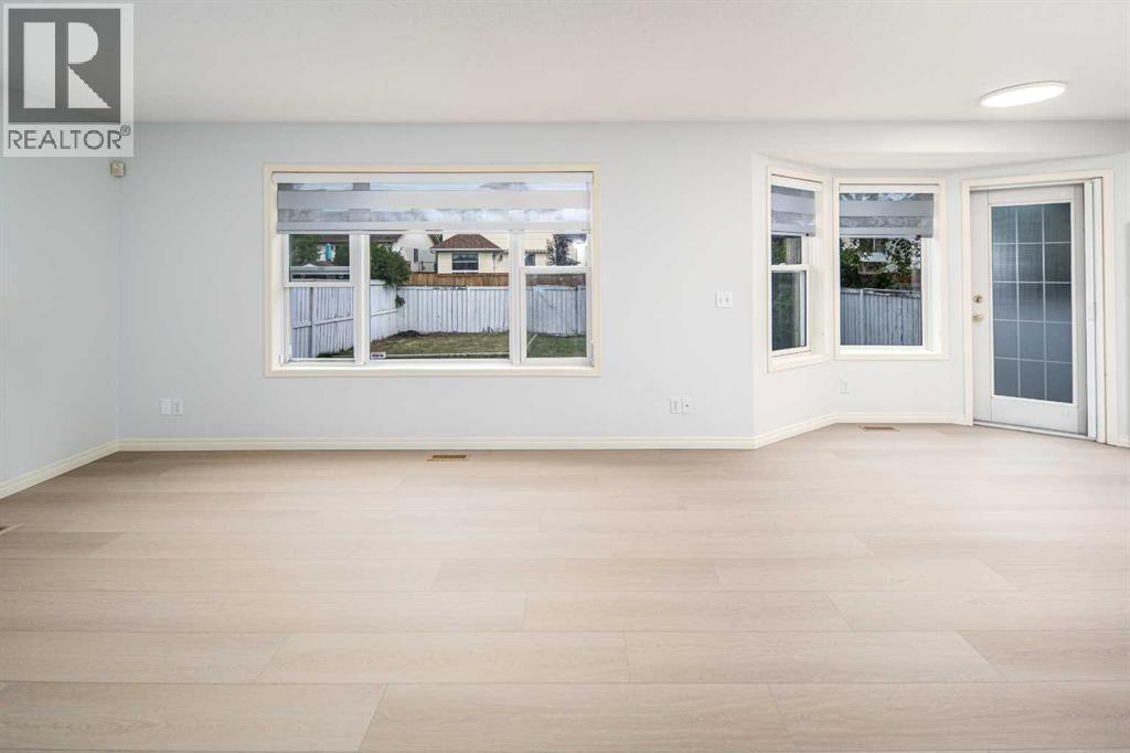859 Harvest Hills Drive NE - 12