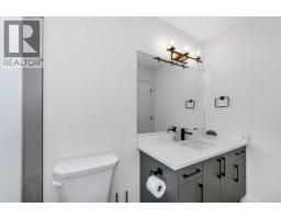 124 Heritage Boulevard, Cochrane, AB T4C3G8 Photo 25