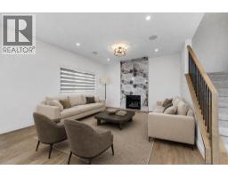 Bedroom - 124 Heritage Boulevard, Cochrane, AB T4C3G8 Photo 10
