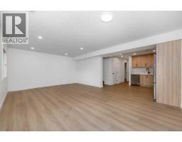 124 Heritage Boulevard, Cochrane, AB T4C3G8 Photo 31